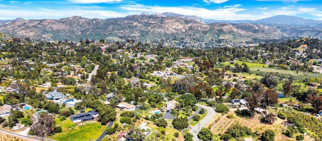 eucalyptus hills